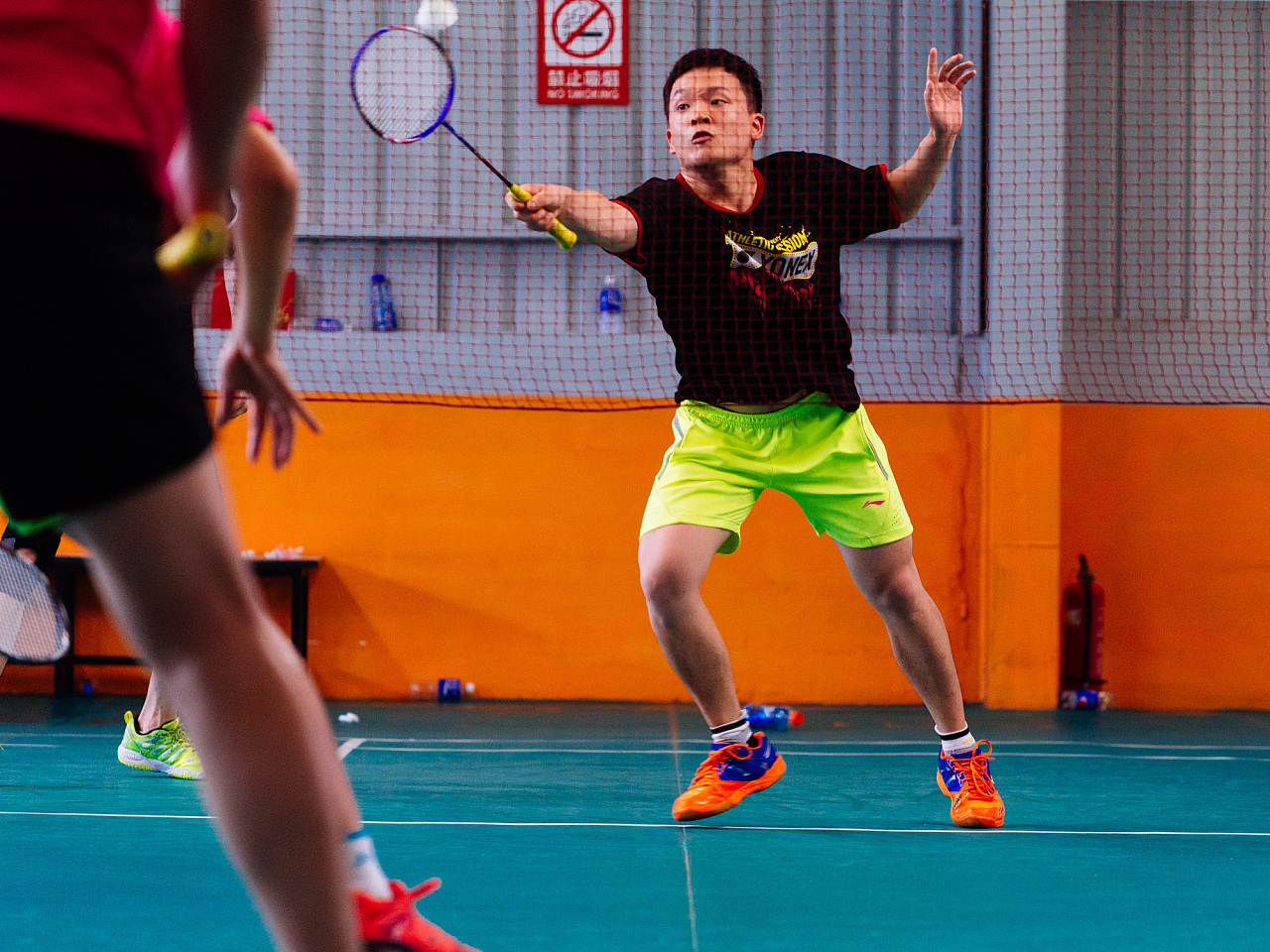 这恰恰与莫 这恰恰与莫