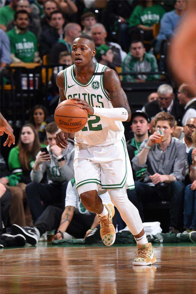 托莫里的身 托莫里的身