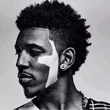 更以身高